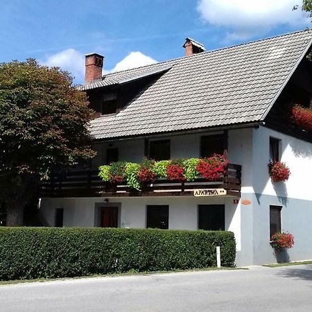 Apartma Pr Gatej Bohinj Esterno foto